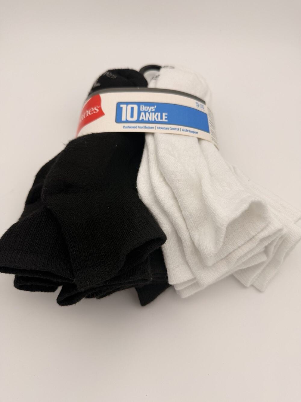 Hanes Boys Ankle Socks 10 Pack Black White Size L 3-9 Cushioned NWT